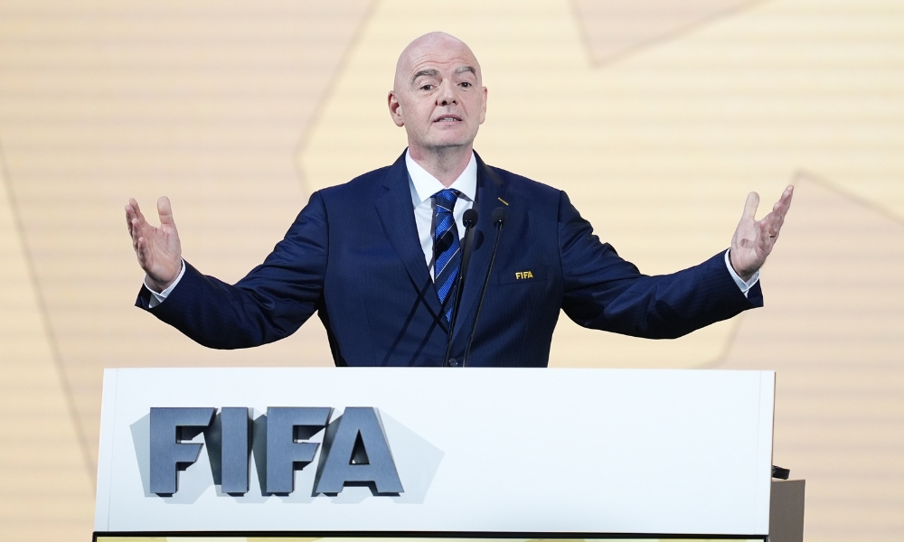局增添无尽